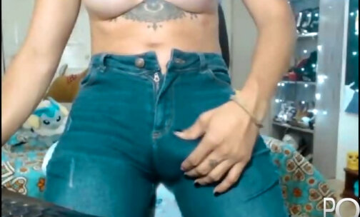 Latina TS cannot hold monstercock in pants
