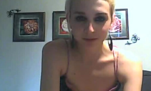 Teen tranny girl webcam solo