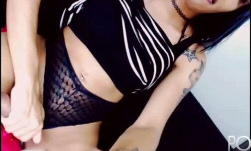 Cute latina shemale cums on webcam