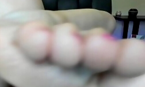 webcam cute feet
