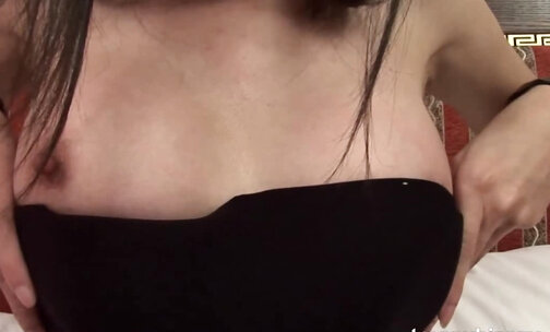 Can you Help me CUM? Asian Hottie Ice Tran Wanking for TrannyBizzare