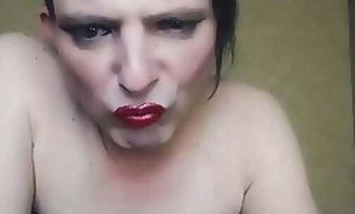 Eva: The Lipstick Diva Ep. 1