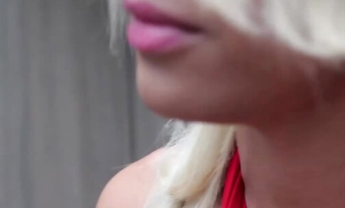 Blond latina tranny beauty behind the scenes
