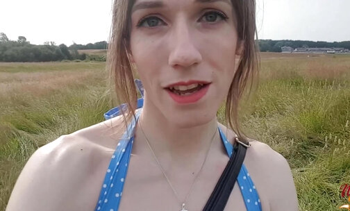 Outdoor Masturbation With No Panties Trans Nikki Fox